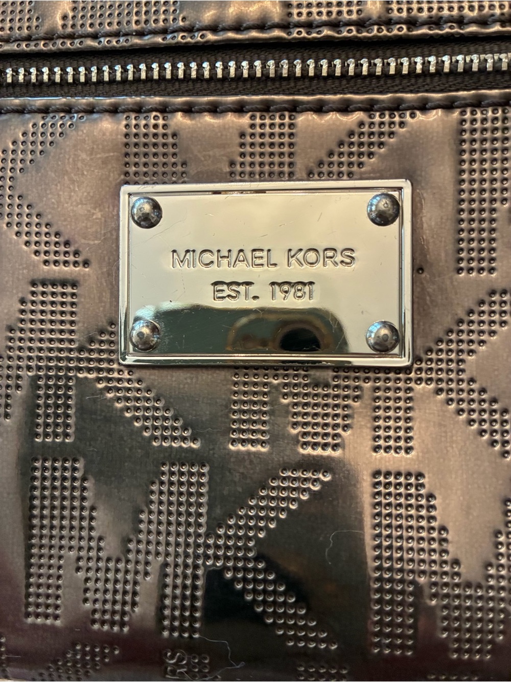 Michael Kors Jet Set Metallic Pewter MK Logo Mini Wristlet - Picture 4 of 14